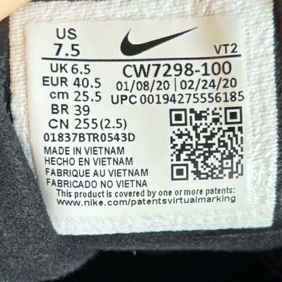 Nike Air Max 270 React Metallic Gold Sneakers Size 7.5 - Picture 12 of 14